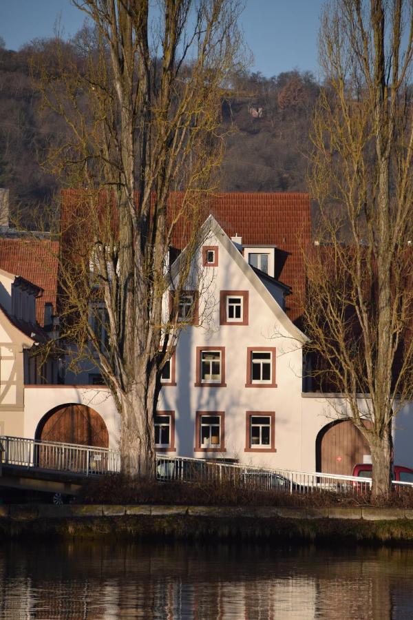 Hotel Maindrei - Schlafen Am Fluss Margetshöchheim Exterior foto
